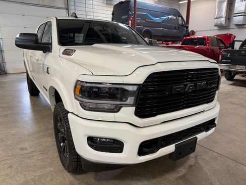 Used 2022 RAM 2500 Laramie w/ Night Edition AWD/4WD image 1