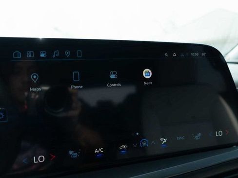 New 2026 Chevrolet Traverse LT FWD image 21