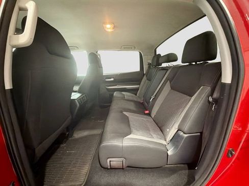 Used 2014 Toyota Tundra SR5 w/ SR5 Upgrade Package AWD/4WD image 20