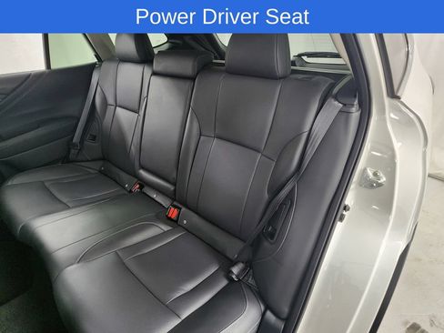 Used 2021 Subaru Outback Limited w/ Popular Package #2 AWD/4WD image 12