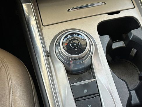 Used 2022 Ford Explorer Limited w/ Equipment Group 301A image 33