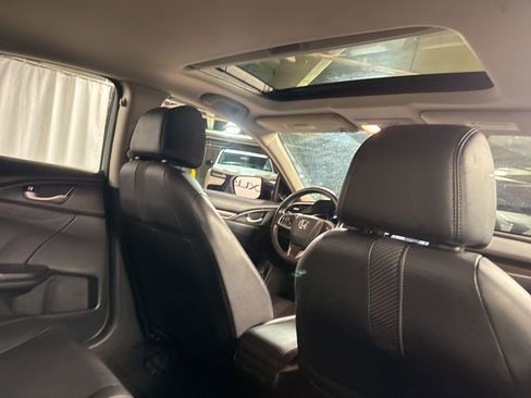 Used 2021 Honda Civic EX-L image 7