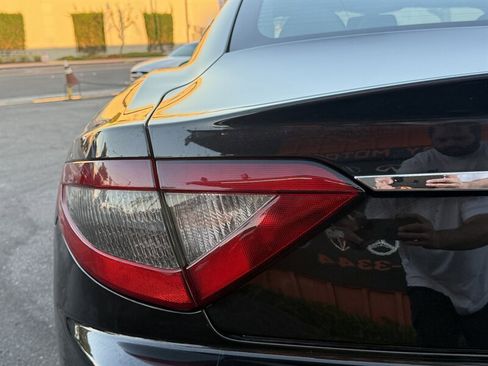 Used 2013 Maserati GranTurismo Sport image 14