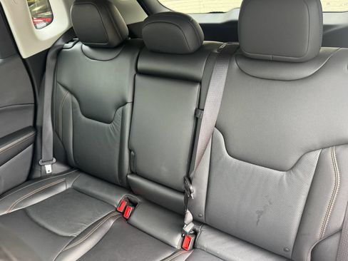 Used 2021 Jeep Compass Limited AWD/4WD image 10