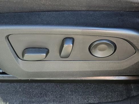 Certified 2023 Chevrolet Colorado LT w/ LT Convenience Package II image 26