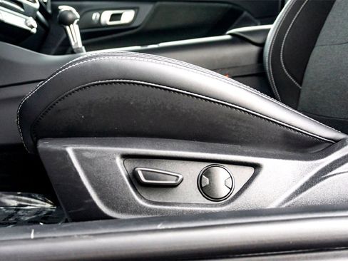 Used 2024 Ford Mustang EcoBoost image 12