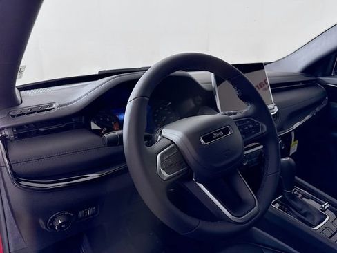 New 2026 Jeep Compass Limited image 9