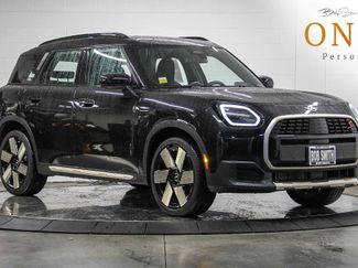 Used 2025 MINI Cooper Countryman S video 1