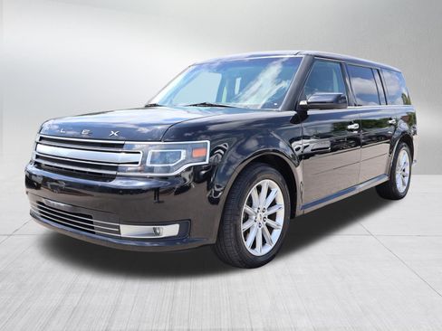 Used 2018 Ford Flex Limited AWD/4WD image 3