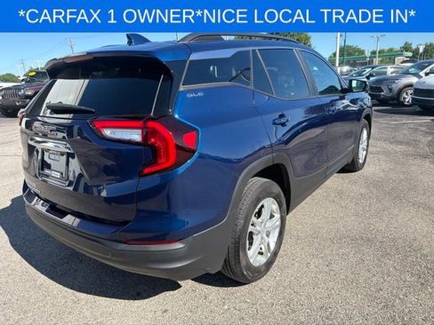 Used 2023 GMC Terrain SLE w/ Driver Convenience Package FWD image 10