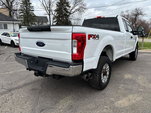 Used 2017 Ford F350 XLT w/ FX4 4x4 Off Road Package image 5