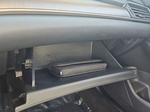 Used 2020 Honda Accord LX image 19