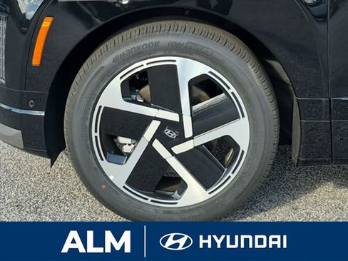 New 2026 Hyundai Ioniq 9 Calligraphy AWD/4WD image 13