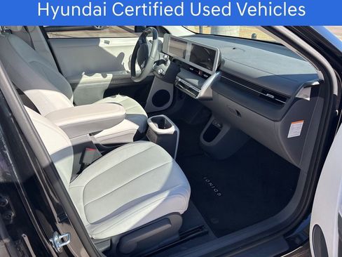 Certified 2023 Hyundai Ioniq 5 SEL w/ Cargo Package image 15