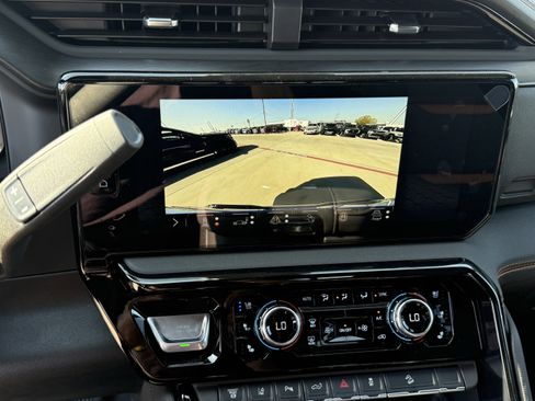 New 2026 GMC Sierra 2500 AT4 w/ AT4 Premium Plus Package image 16