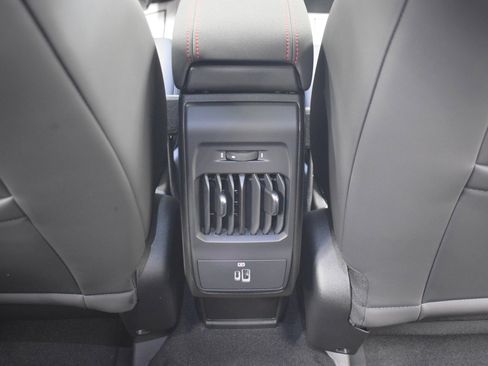 New 2024 Dodge Hornet GT image 8