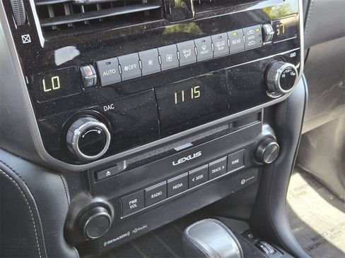 Used 2022 Lexus GX 460 Premium w/ Premium Package image 21