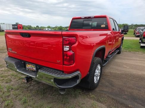 Used 2024 Chevrolet Silverado 2500 LT w/ All Star Edition AWD/4WD image 5