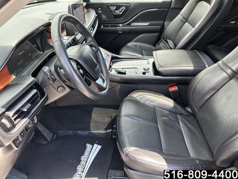 Used 2022 Lincoln Aviator Grand Touring w/ Elements Package Plus AWD/4WD image 17
