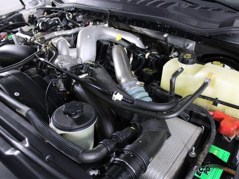 Used 2022 Ford F250 XLT w/ XLT Value Package image 12