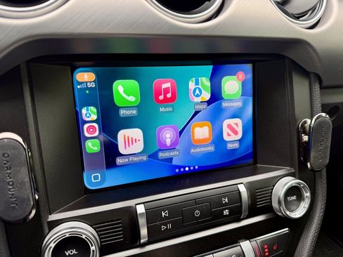 Certified 2019 Ford Mustang GT Premium w/ Black Accent Package image 21