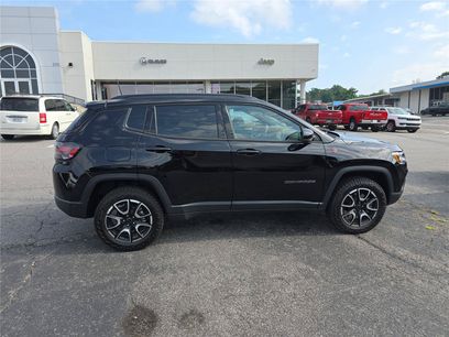 Used 2025 Jeep Compass Trailhawk w/ Trailhawk Elite Group