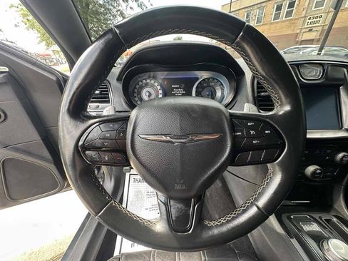 Used 2018 Chrysler 300 S RWD image 14