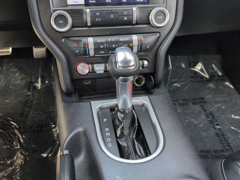 Certified 2022 Ford Mustang Premium RWD image 19
