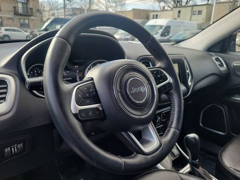 Used 2018 Jeep Compass Latitude w/ Popular Equipment Group image 16