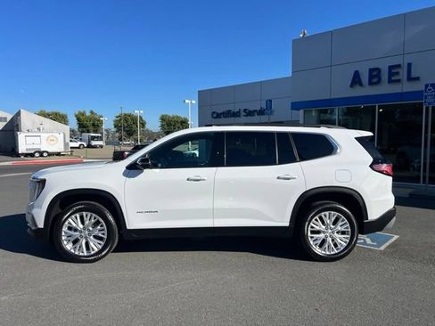 Used 2024 GMC Acadia Elevation FWD image 11