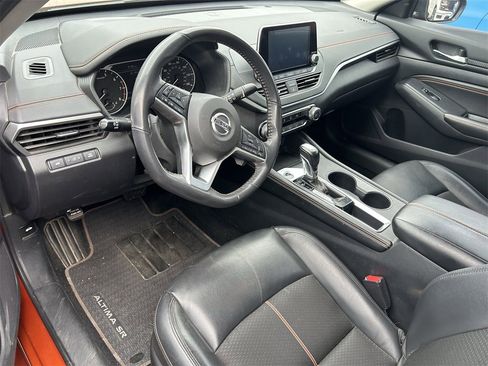 Used 2022 Nissan Altima 2.5 SR image 9