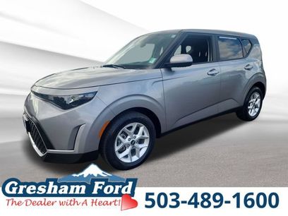 Used 2025 Kia Soul LX w/ LX Technology Package