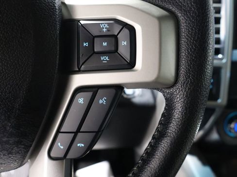 Used 2016 Ford F150 Lariat image 42