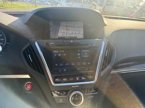 Used 2018 Acura MDX 9-Spd AT w/Tech Package image 11