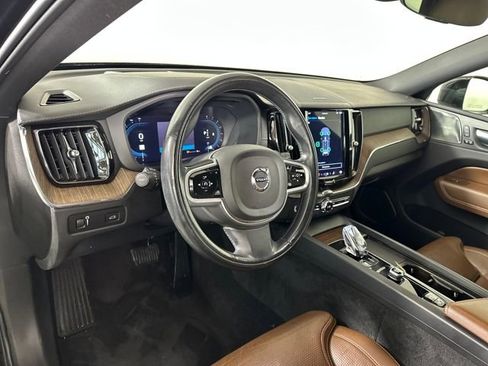 Used 2022 Volvo XC60 B6 Inscription w/ Advanced Package image 13