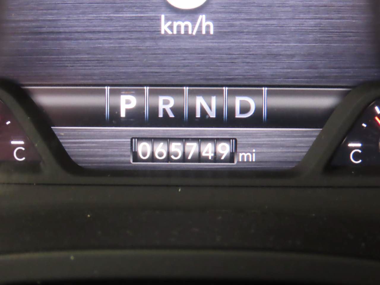 Used 2024 RAM 1500 Laramie RWD image 11