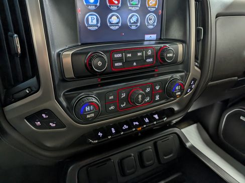 Used 2016 GMC Sierra 3500 Denali w/ Duramax Plus Package AWD/4WD image 27