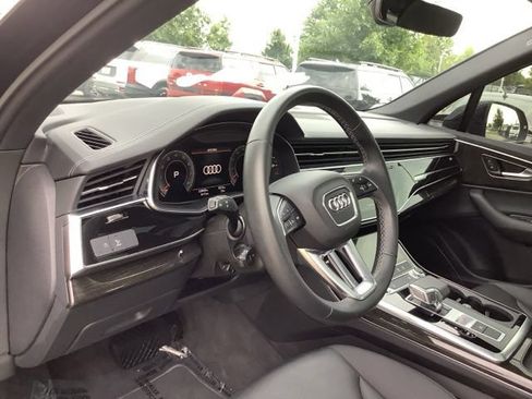 Used 2025 Audi Q7 2.0T Premium AWD/4WD image 17