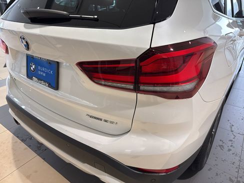 Used 2021 BMW X1 xDrive28i w/ Convenience Package image 10