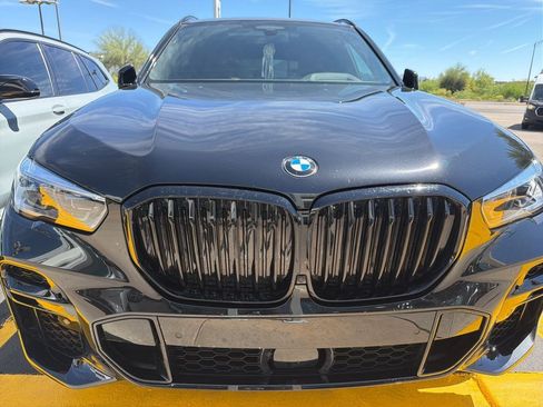 Used 2023 BMW X5 xDrive40i w/ Executive Package image 3