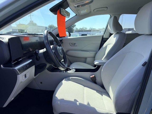 Used 2024 Hyundai Kona SEL AWD/4WD image 16