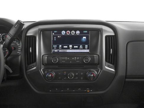 Used 2018 Chevrolet Silverado 1500 LT w/ All Star Edition AWD/4WD image 13