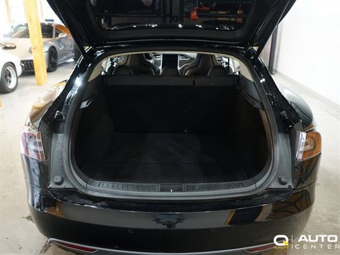 Used 2013 Tesla Model S Performance RWD image 9