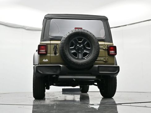 New 2026 Jeep Wrangler Unlimited Sport image 33
