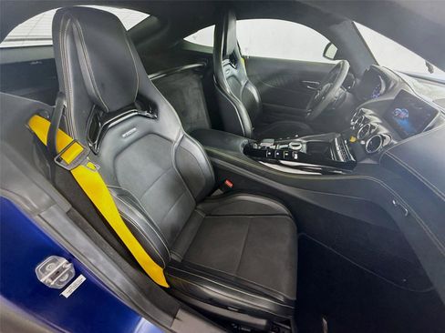 Used 2020 Mercedes-Benz AMG GT R w/ Exclusive Interior Package image 14