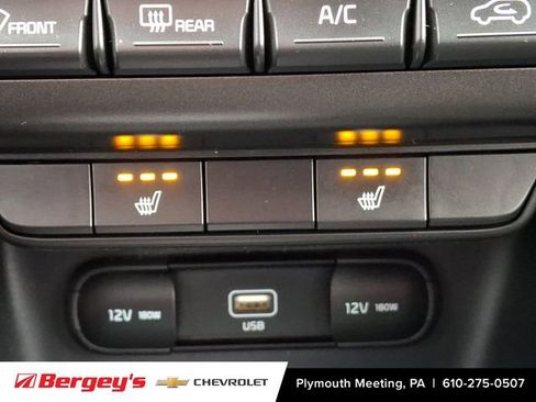 Used 2022 Kia Sportage Nightfall Edition image 25