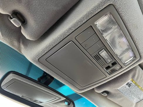 Used 2011 Toyota Camry XLE image 24