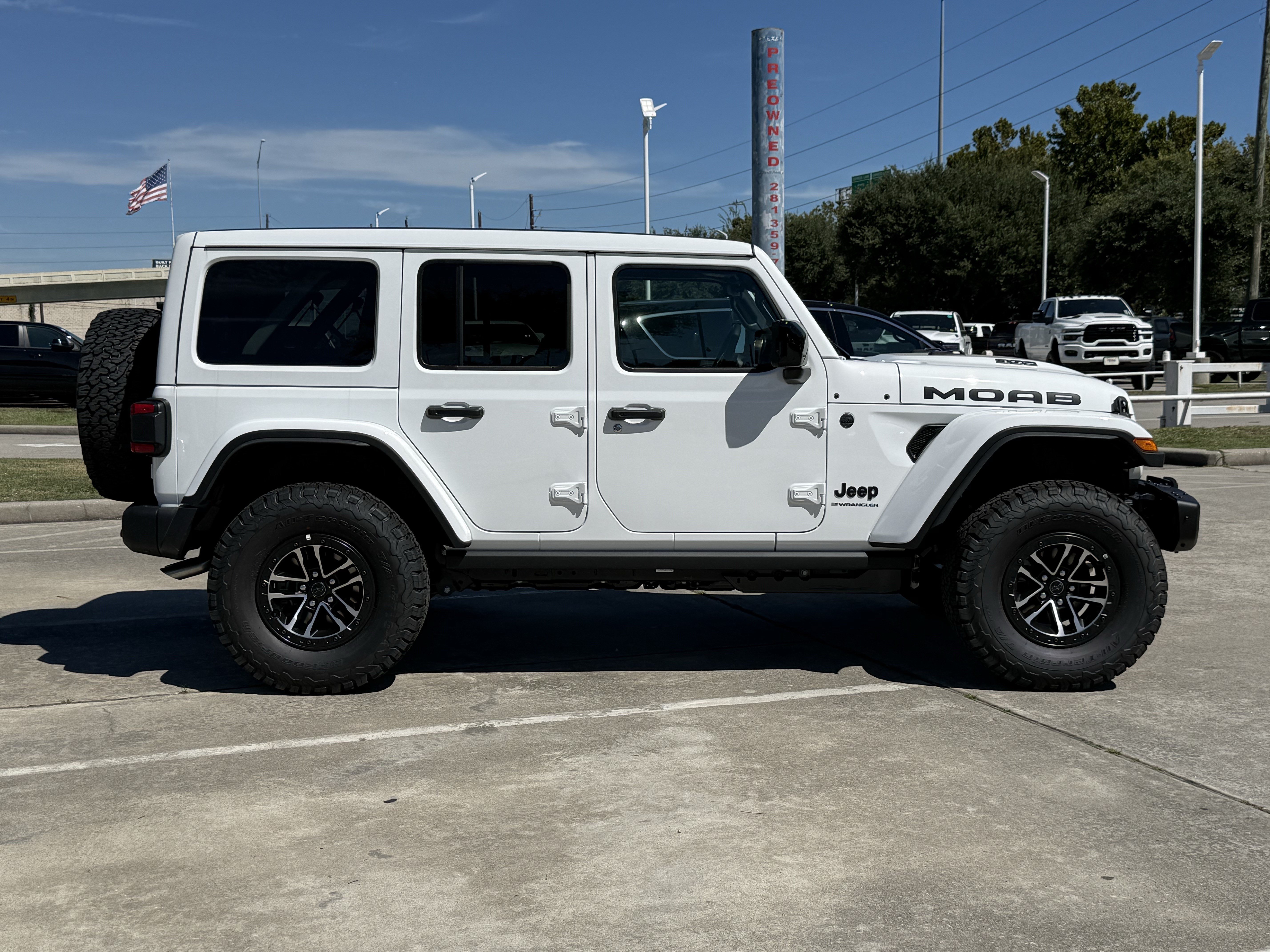 New 2026 Jeep Wrangler Unlimited Rubicon 392 AWD/4WD image 3