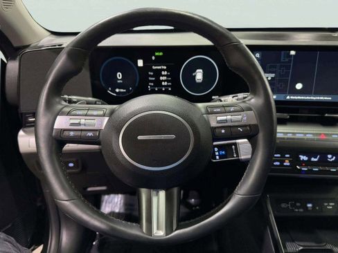 Used 2024 Hyundai Kona Limited image 29