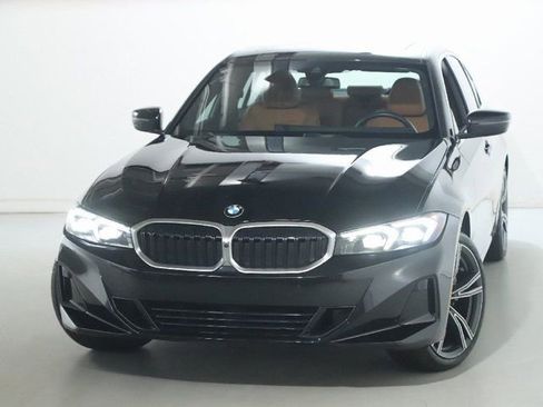 Certified 2024 BMW 330i xDrive Sedan w/ Premium Package AWD/4WD image 3